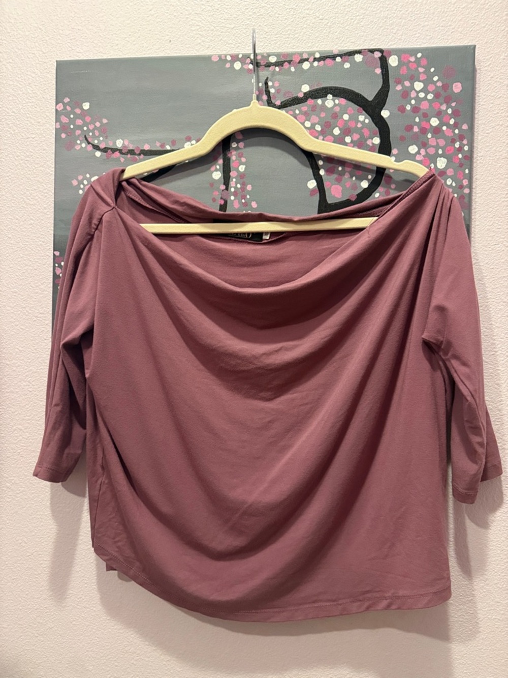 Fighting Eel Draped Off-Shoulder Top in mauve color XS